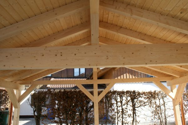 Spitzdachkonstruktion Leimholz Spitzdachkonstruktion Leimholz